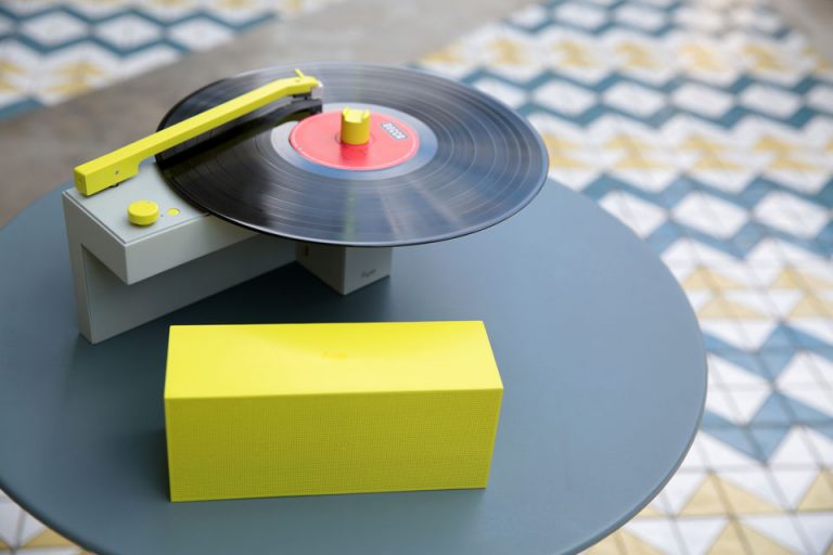Bluetooth Turntable