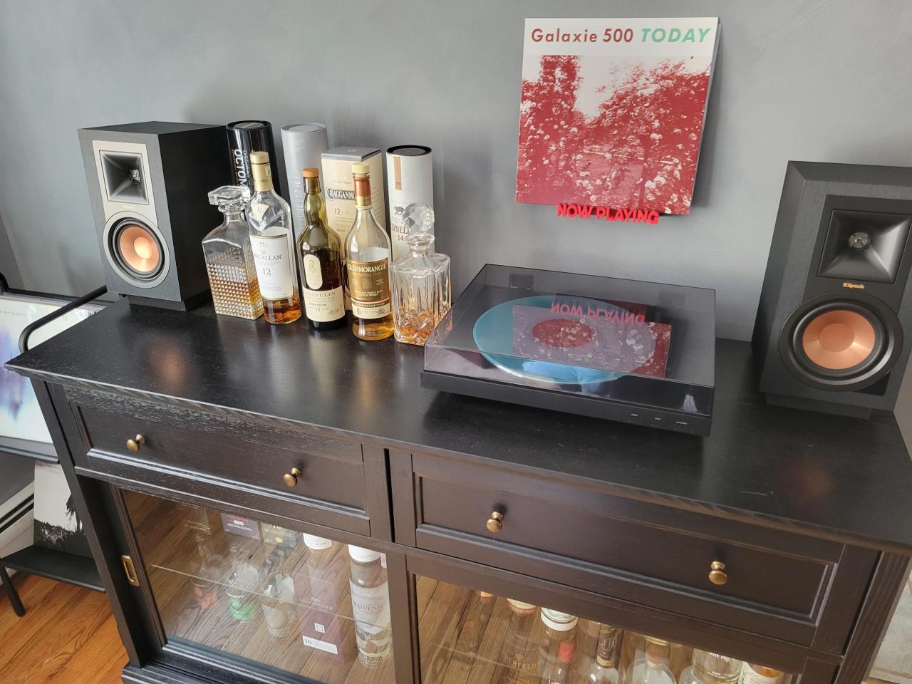 Sony's new Bluetooth Turntable - Tech Daily with Andy Wells Sony's new Bluetooth Turntable - Tech Daily with Andy Wells