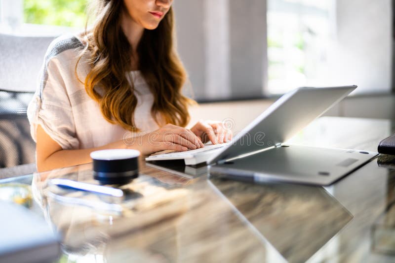 Voice Assistant Speaker